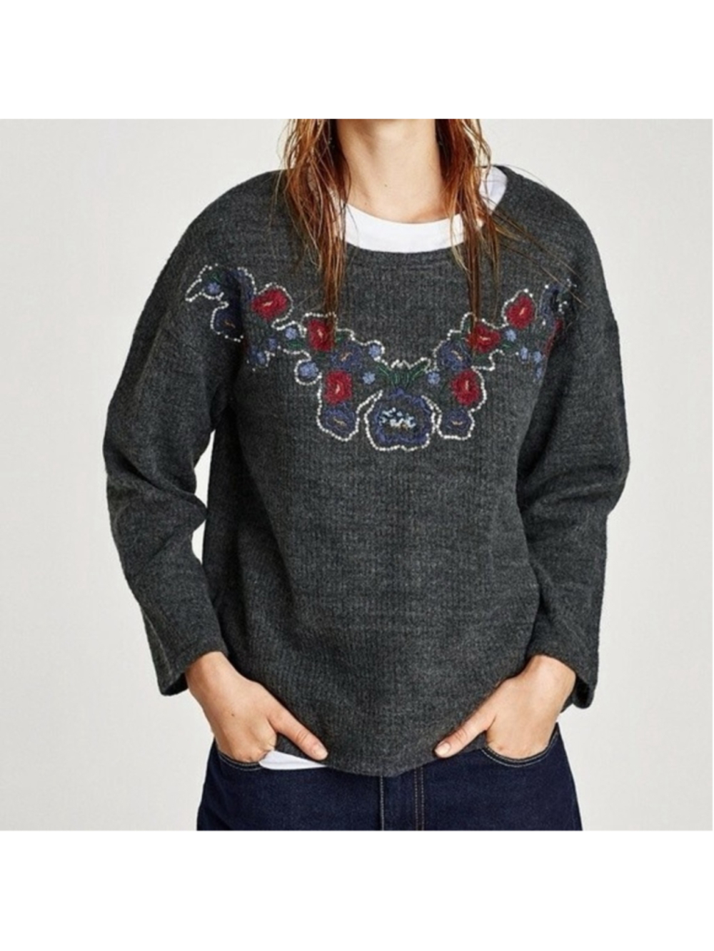 Zara Floral Embroidered Gray Sweater - size M - Picture 3 of 3